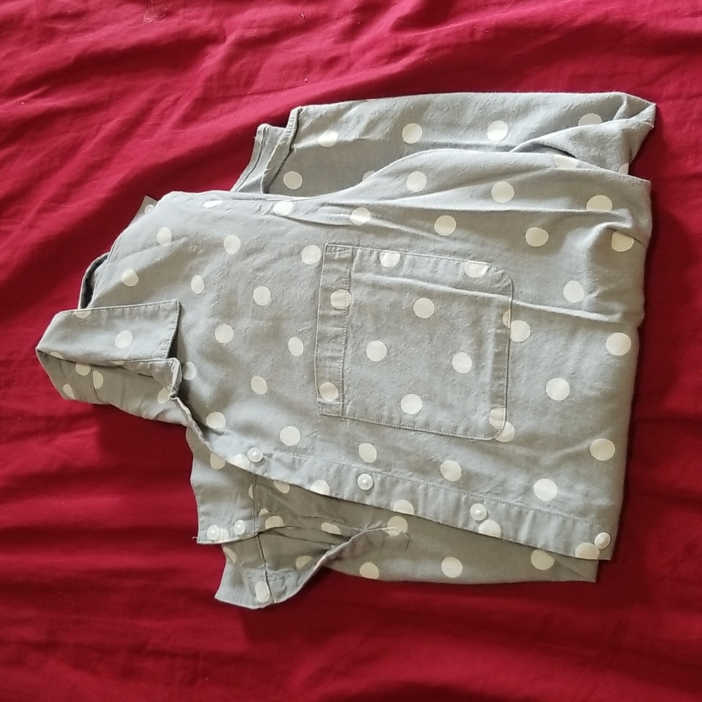 GAP BUTTON UP SIZE MEDIUM - Picture 1 of 1